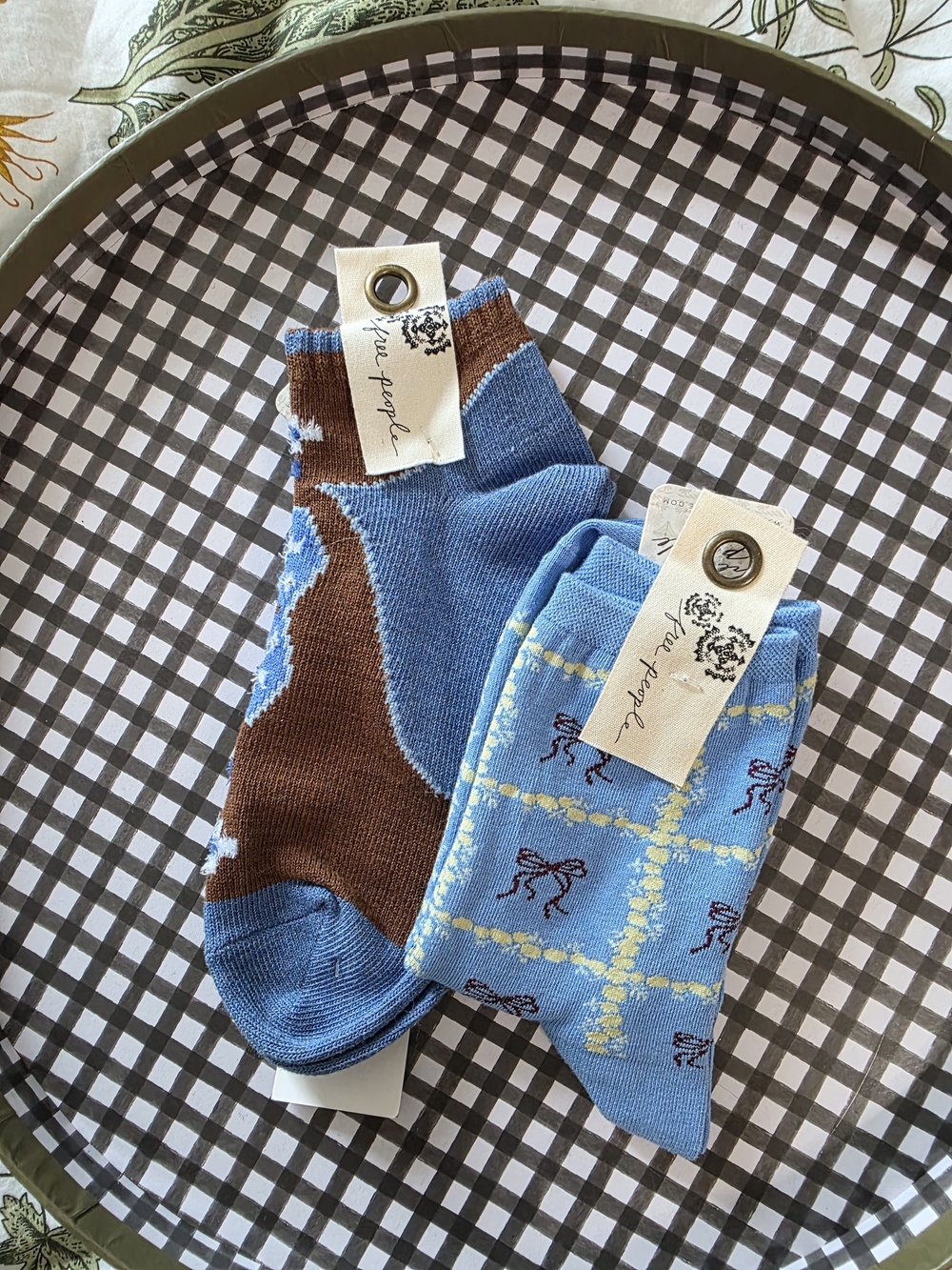 ✏️ BUNDLE Free People Socks - NWT Blue Plaid Bow & NWT Brown Floral Ankle Socks